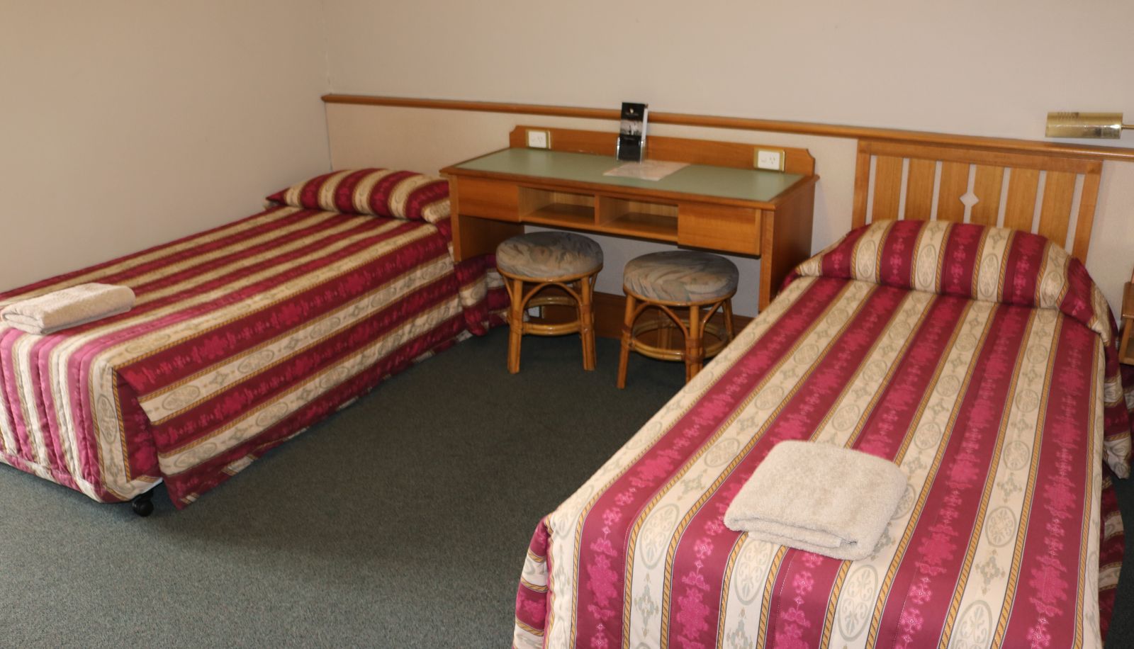Info - Hermitage Motel