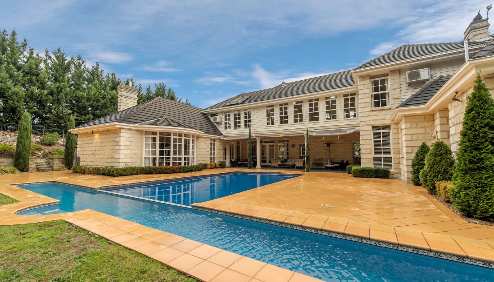 Zwembad - Montfort Manor