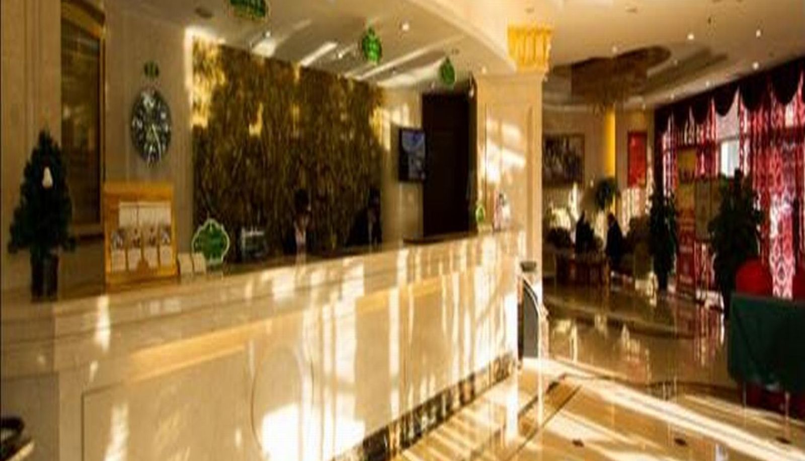 Widok wnętrza - Vienna International Hotel Jiangsu Haimen railway Hutang(Domestic only)