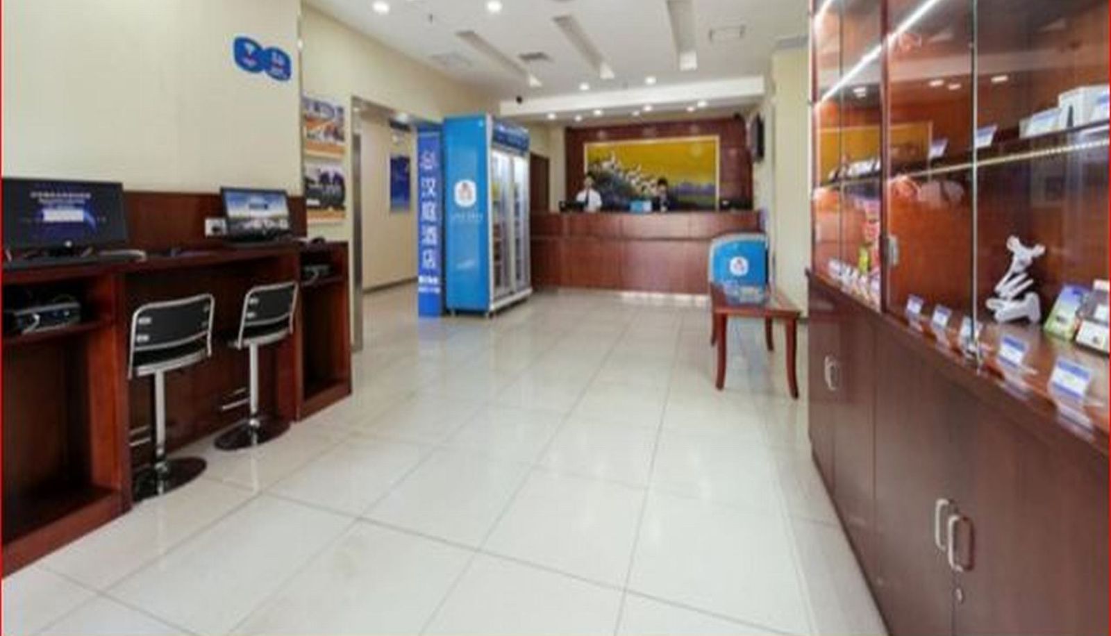 Interior view - Hanting West Square In Railway Station Hotel(Domestic Only)