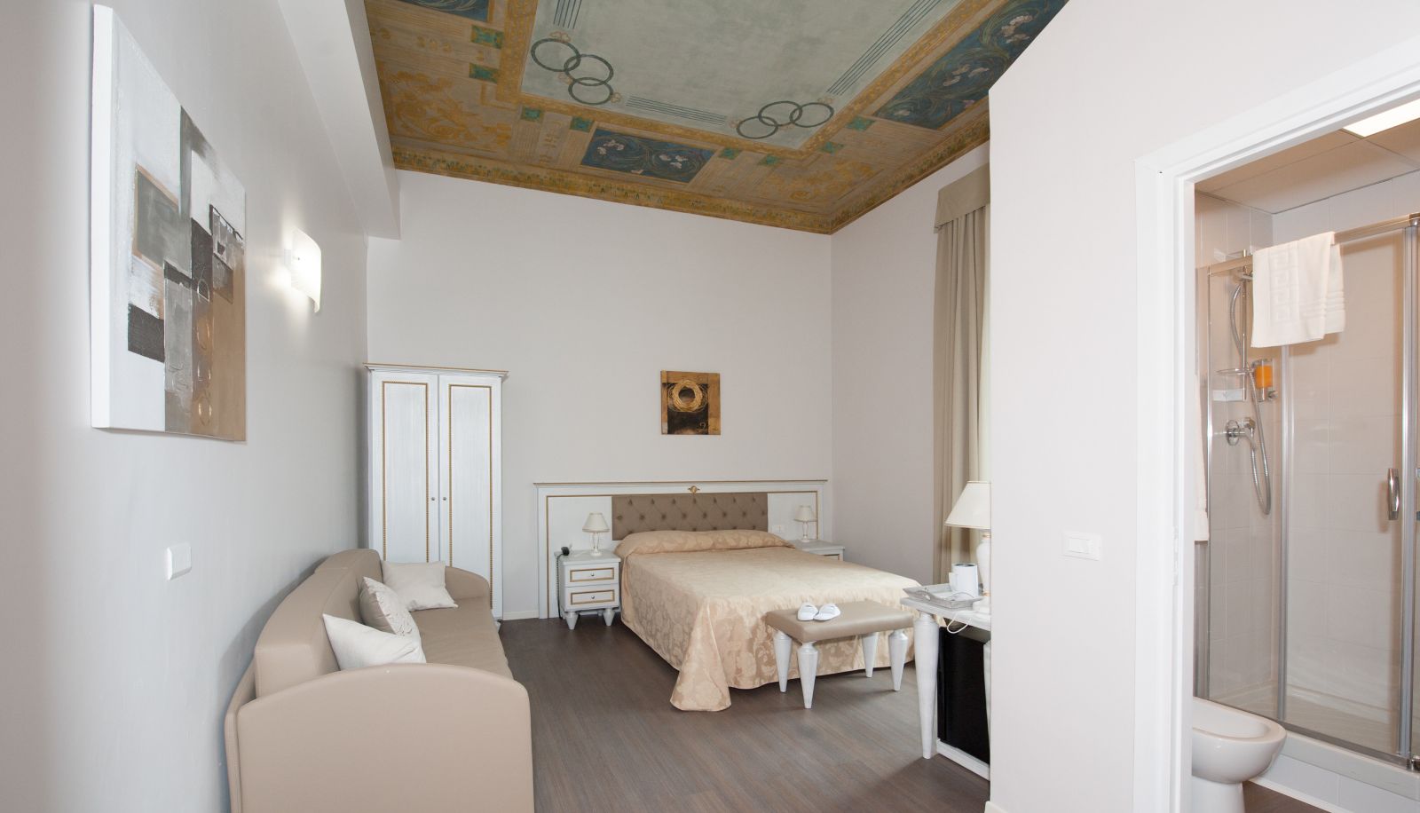 Chambre Familiale - Genova Hotel