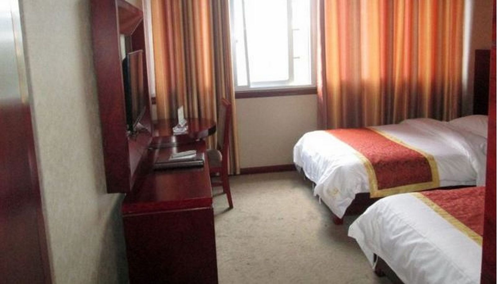 Hotel Innenbereich - Yichun Mingyue Hotel