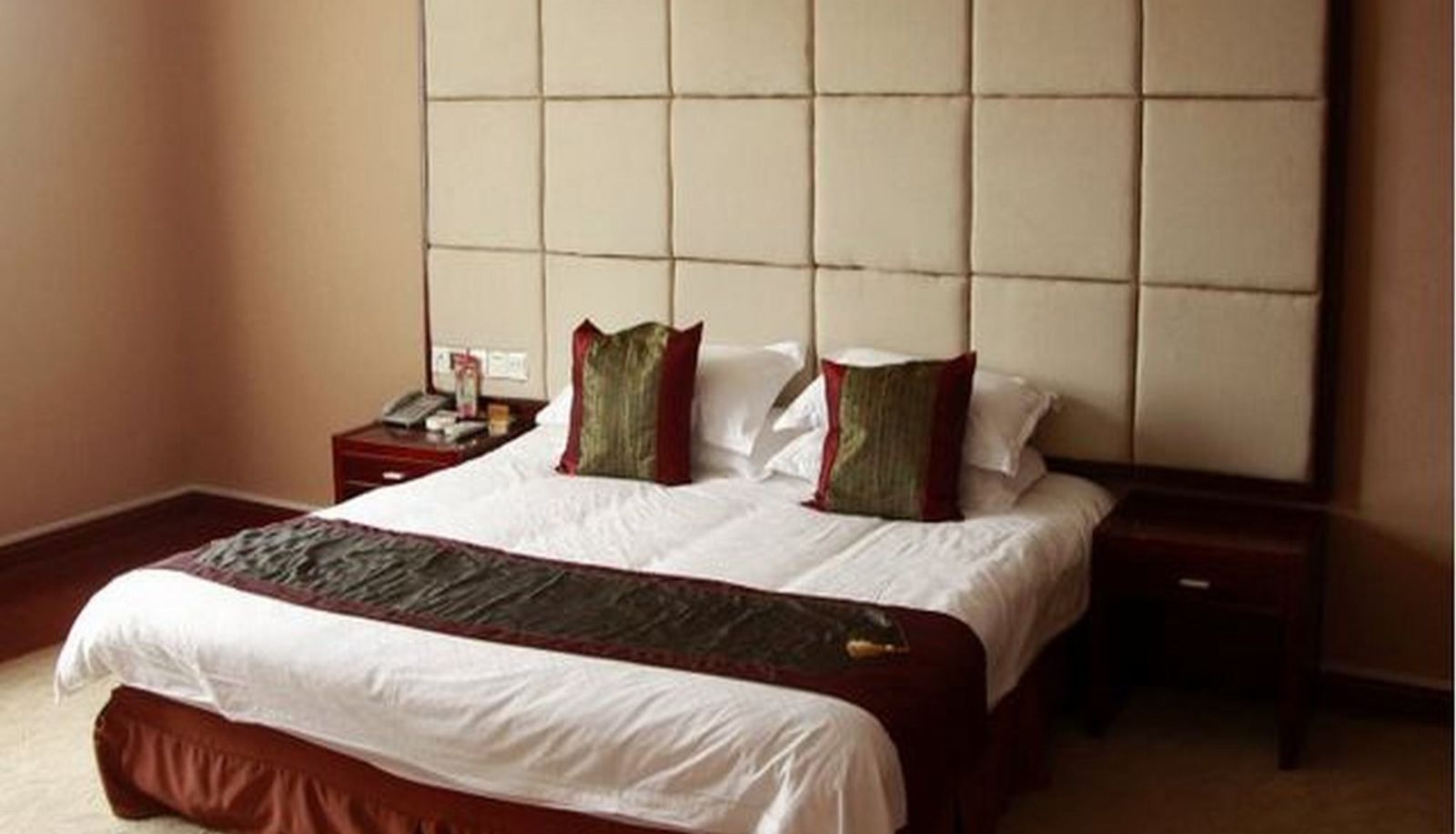 Interno dell'hotel - Ganhzou Wulong Lake Resort