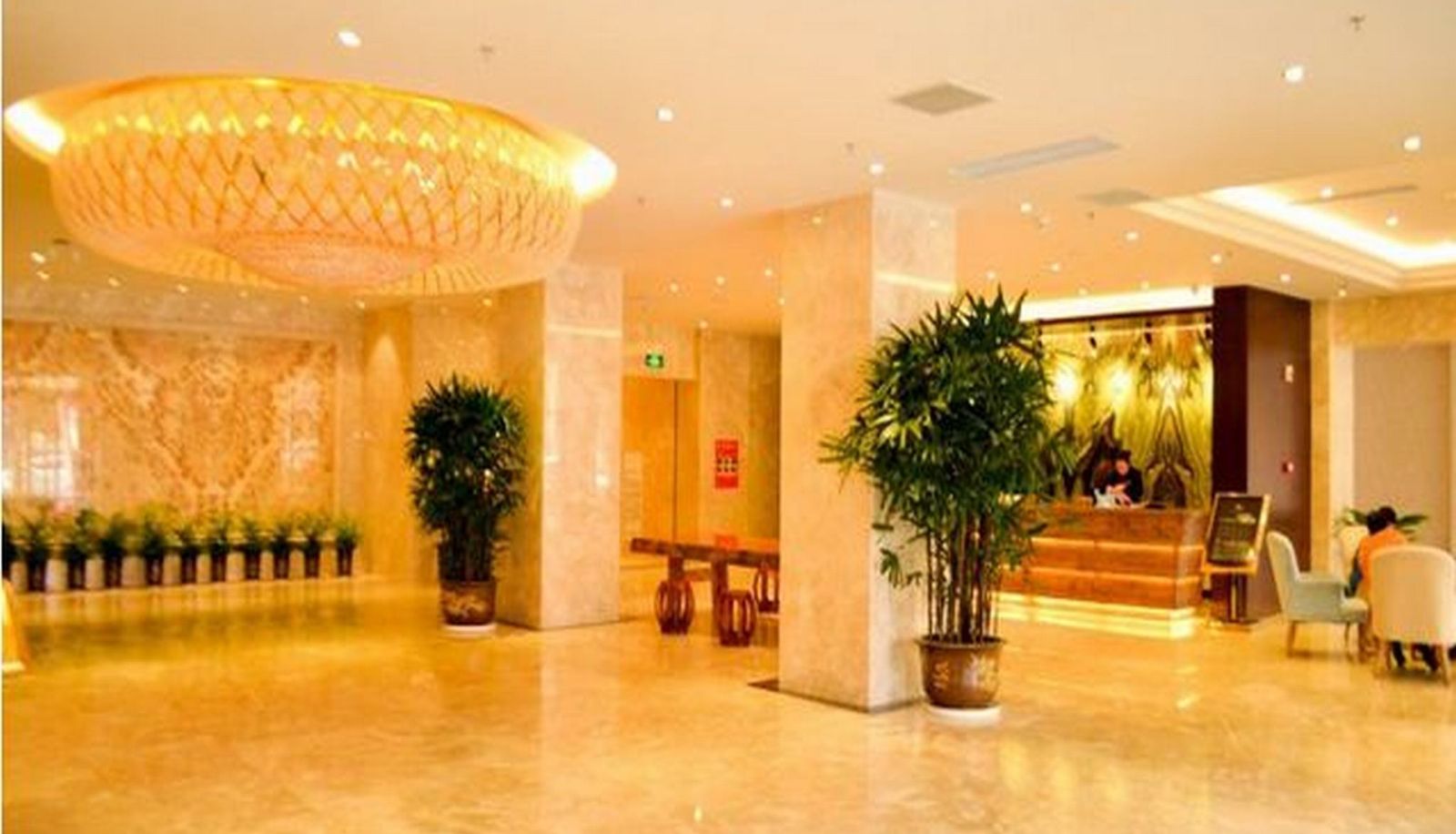 Zona exterior del hotel - Zhongzhou Hotel