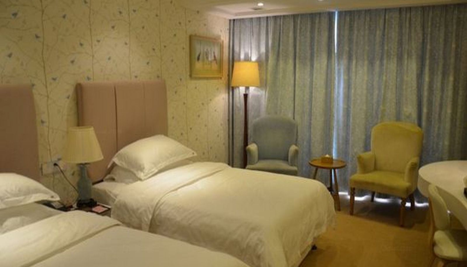 Hotel Innenbereich - Zhongzhou Hotel