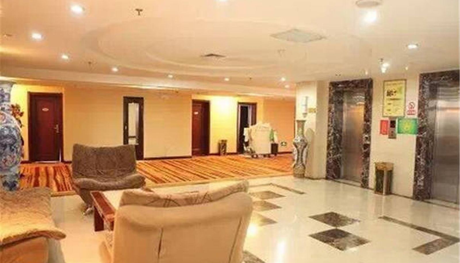 Hal - XIaoyi Sunshine Hotel