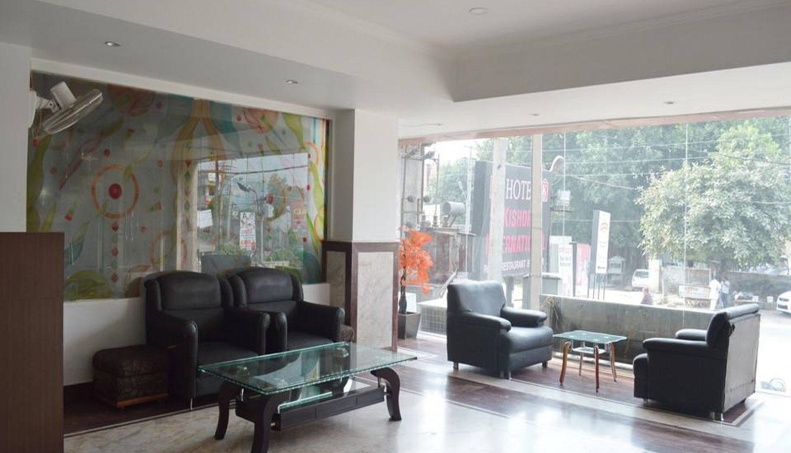 Lobby - Hotel Kishore International