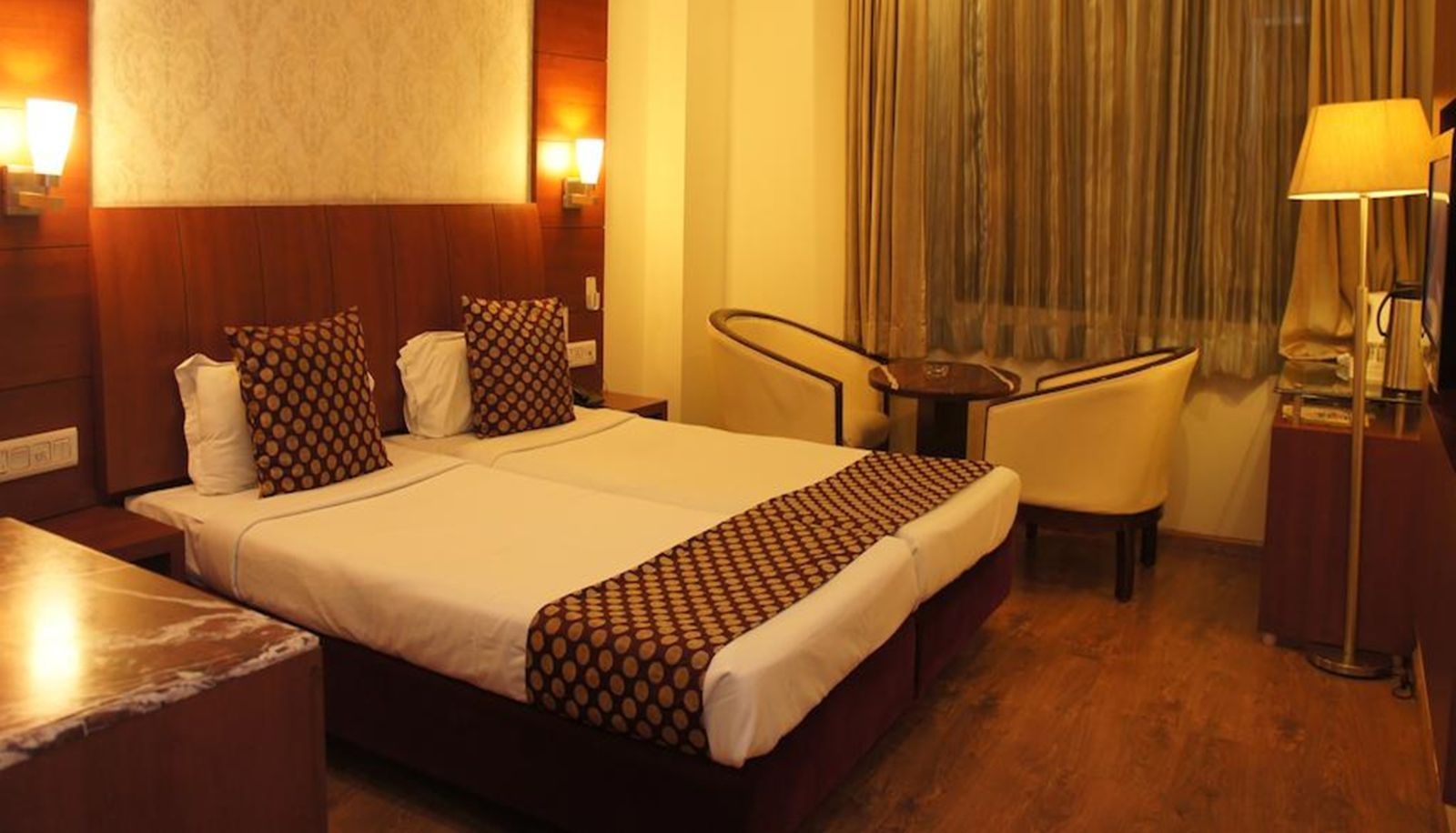 Standardzimmer (Doppel) - Hotel Surya Plaza