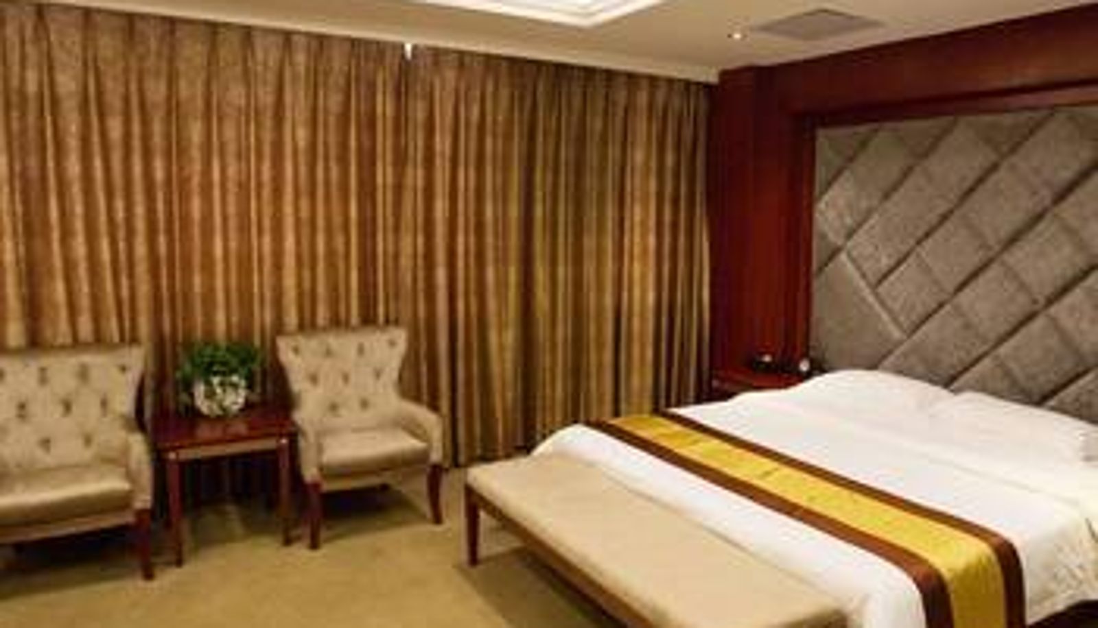 Room - Zibo Zhonghai International Hotel