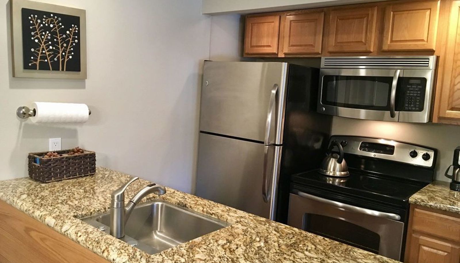 Coin cuisine dans la chambre - Mammoth Estates Rentals
