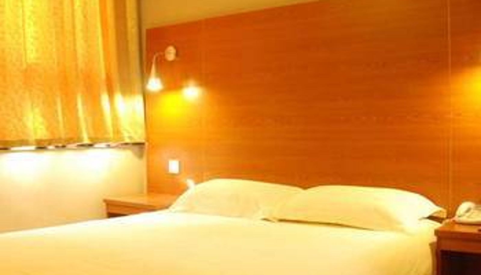 Zimmer - Yufeng Guangming Hotel (Eagle City Plaza Store)