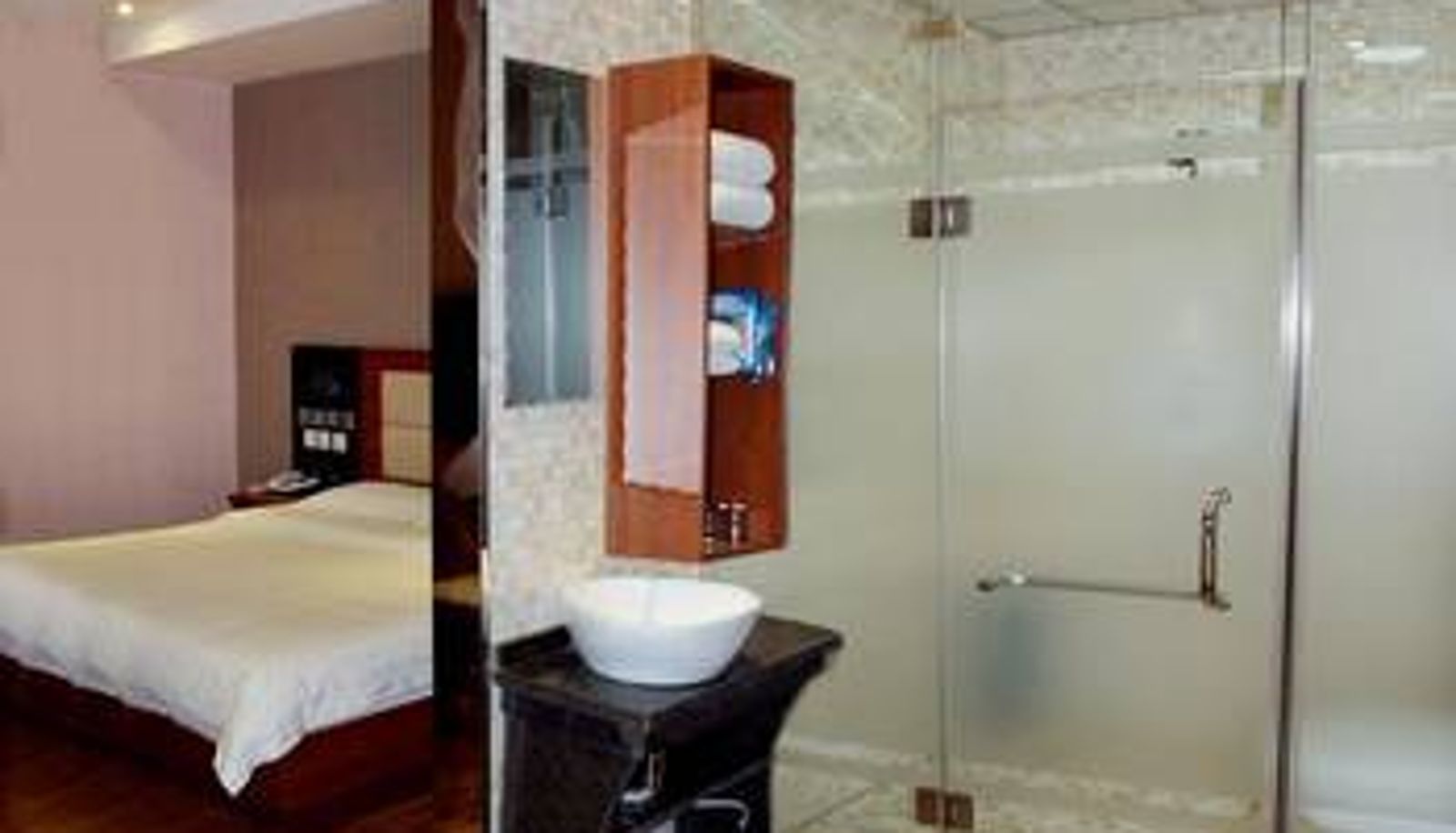 Zimmer - Hongrun Business Hotel (Jinye Square Branch)