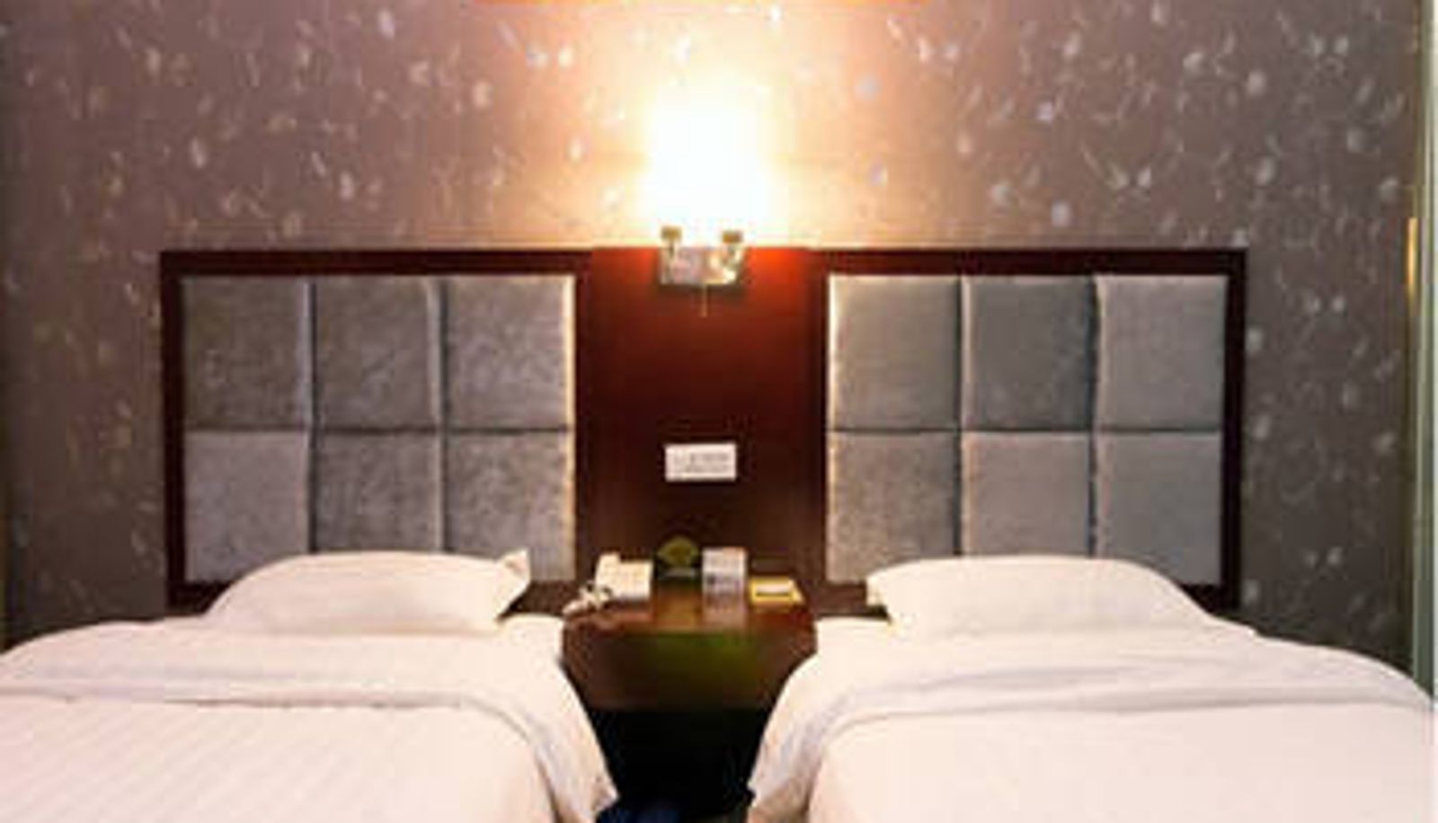 Camera - Binhai Hotel (Hengshan Road Store)