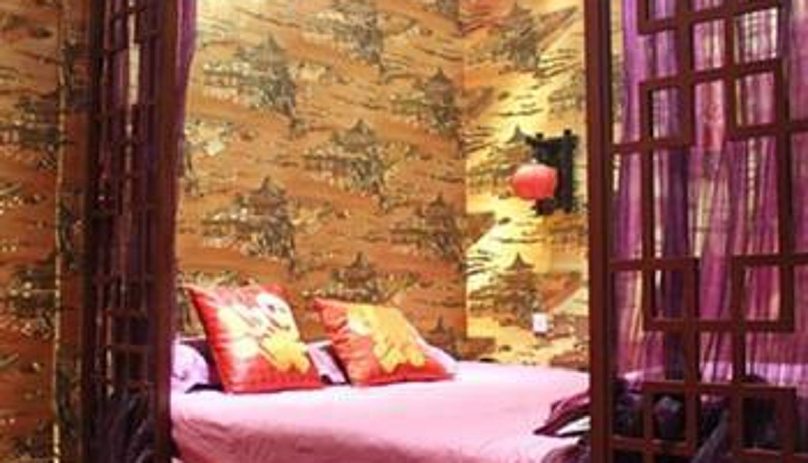Zimmer - Jinghuang Fashion Hotel (Mesa Trade Plaza)