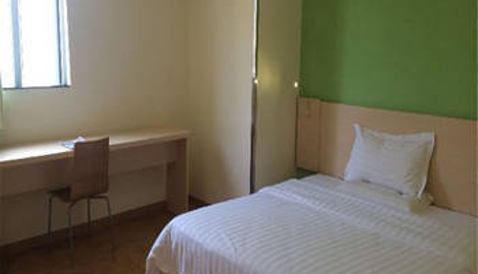 Room - 7 Days Hotel Sanya pedestrian street food plaza