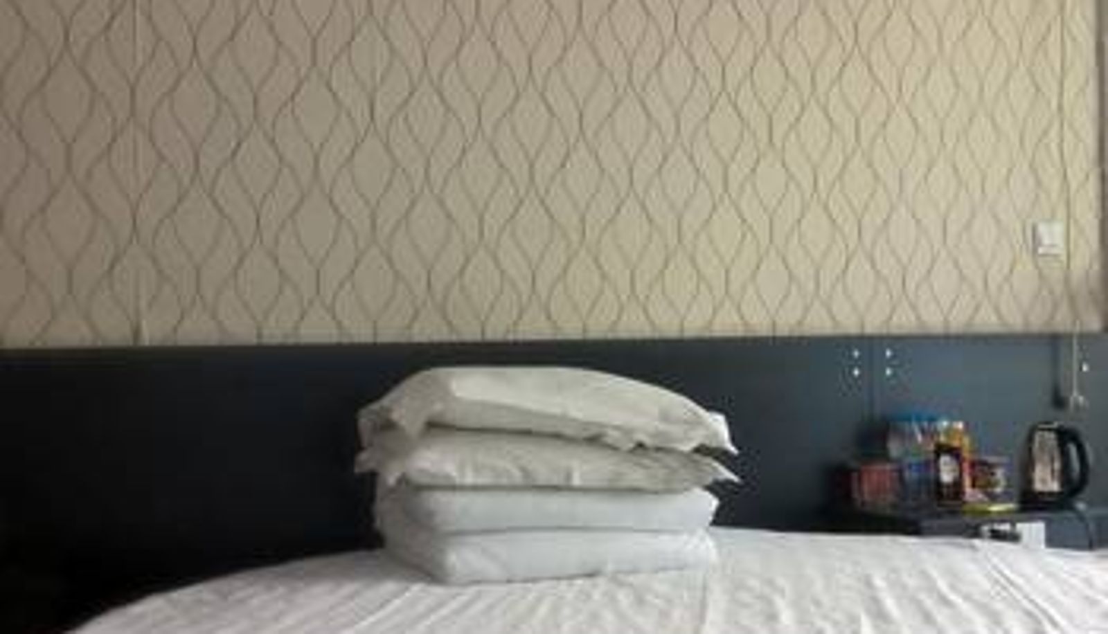 Room - 七台河市宏名快捷宾馆