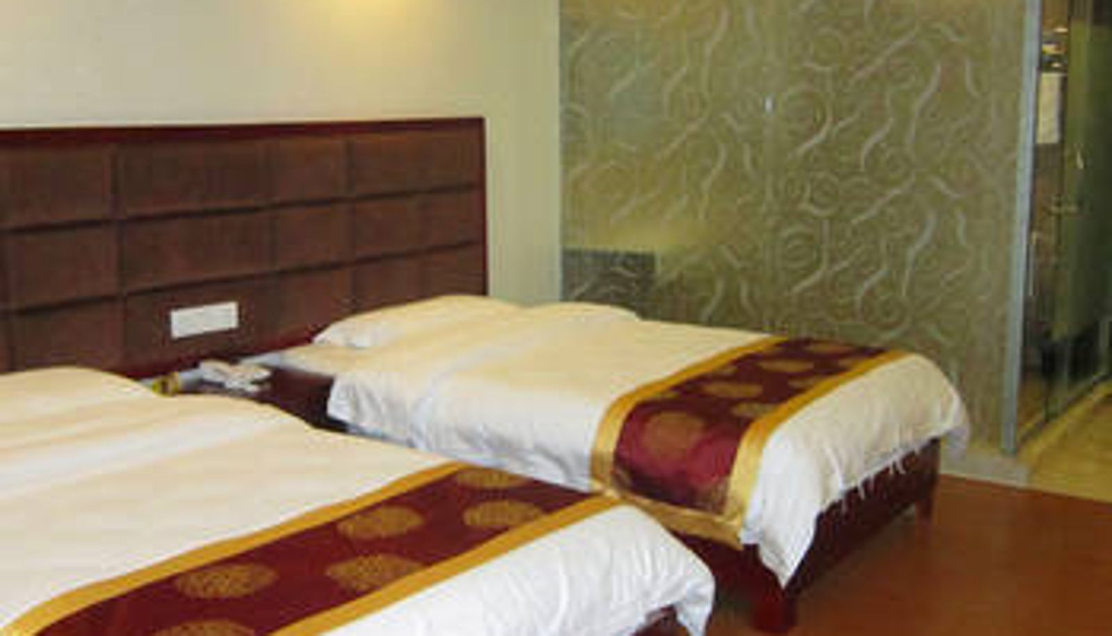 Camera - Fengyuan Business Hotel