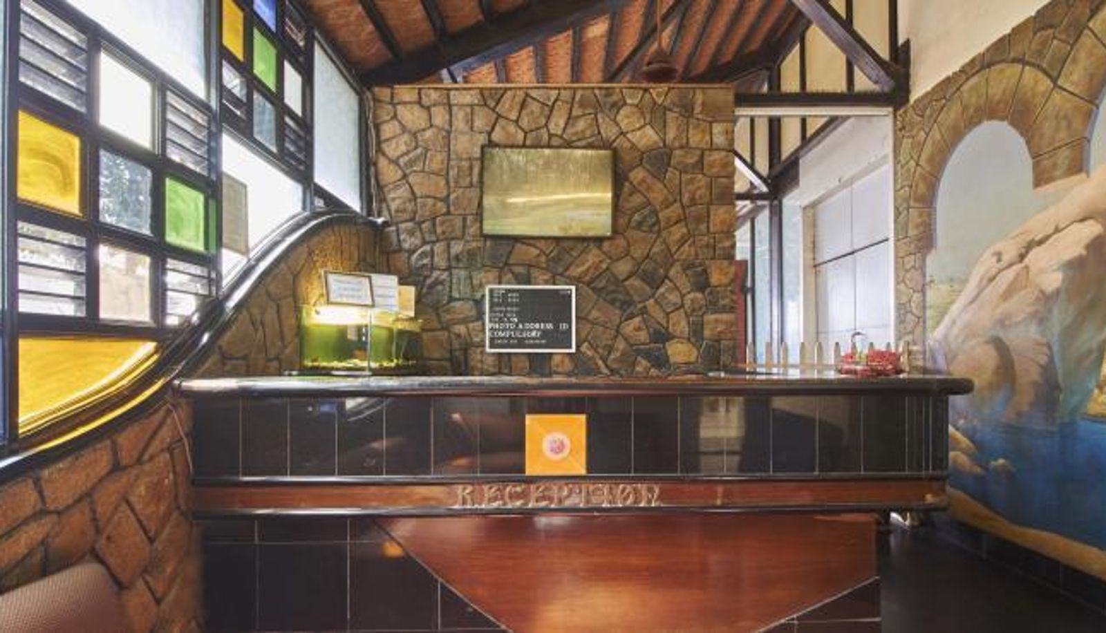 Info - Juhu Hotel