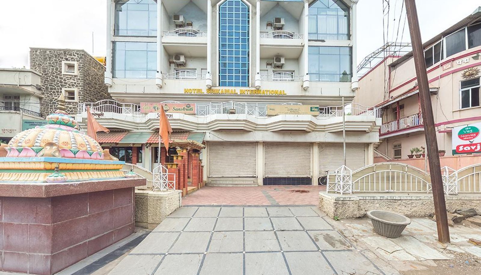 Info - Hotel Shrikamal International