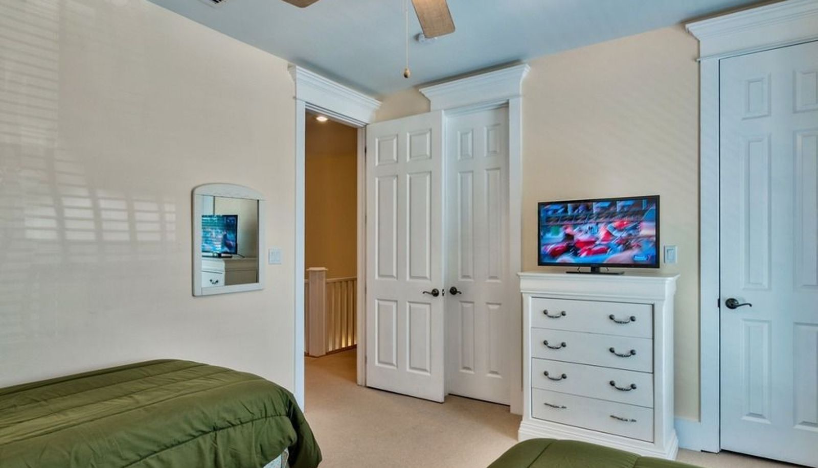 Standardzimmer - Miramar Beach Villas 106 290100 by RedAwning