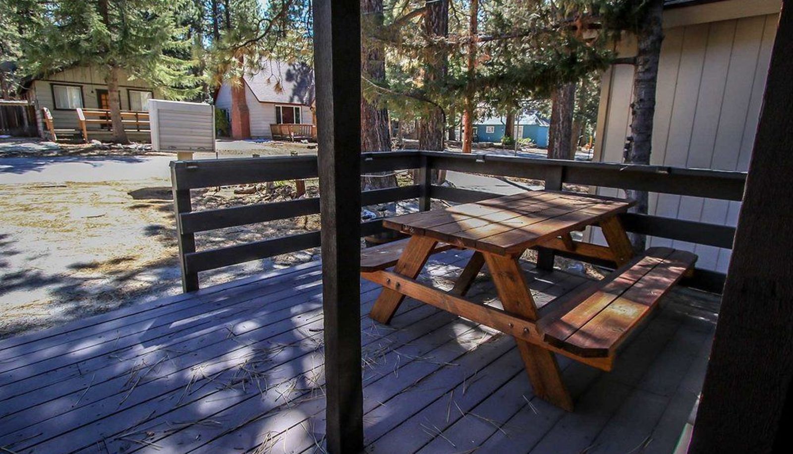 Terras - Brown Bears Cabin 1091 by RedAwning