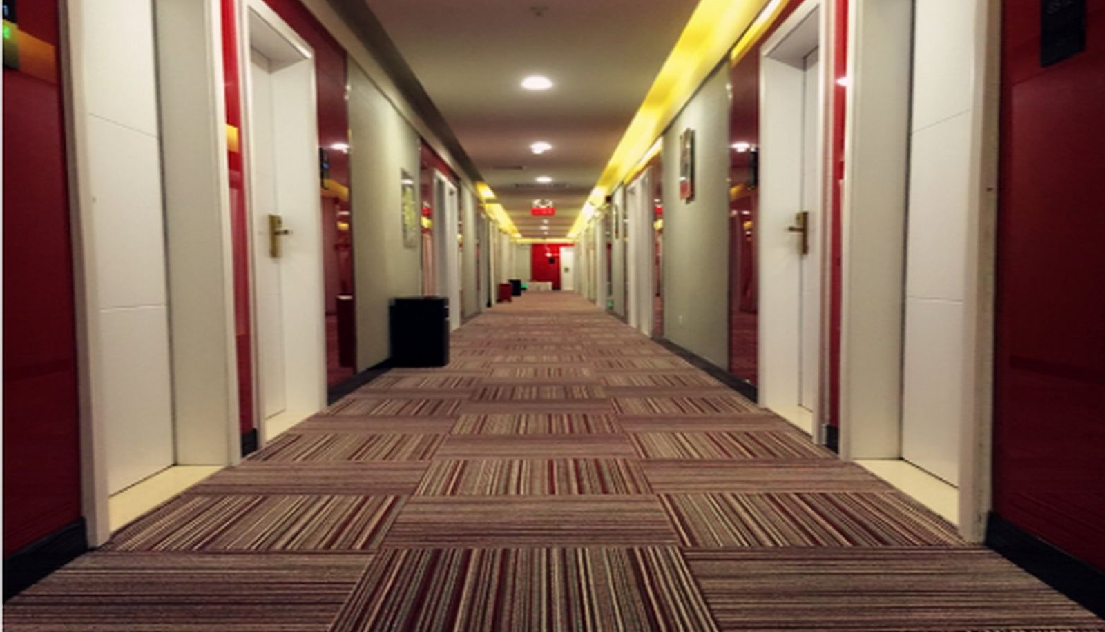 Recepcja - Thankyou Hotel Shekou SeaWorld Chinese only