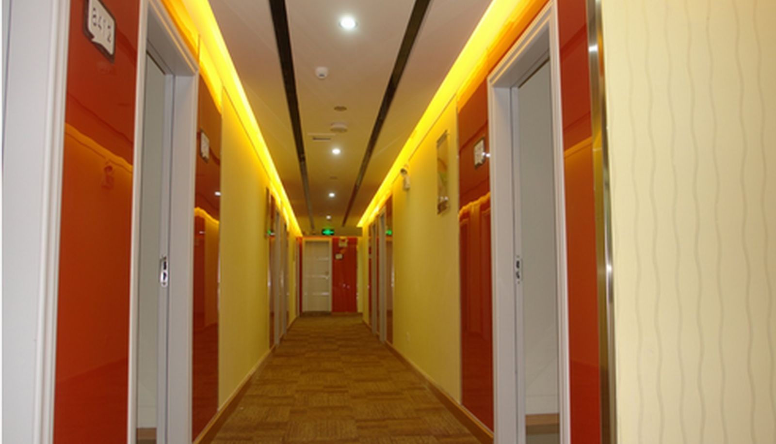Hotel Innenbereich - Thankyou Hotel (hushan view) Chinese only