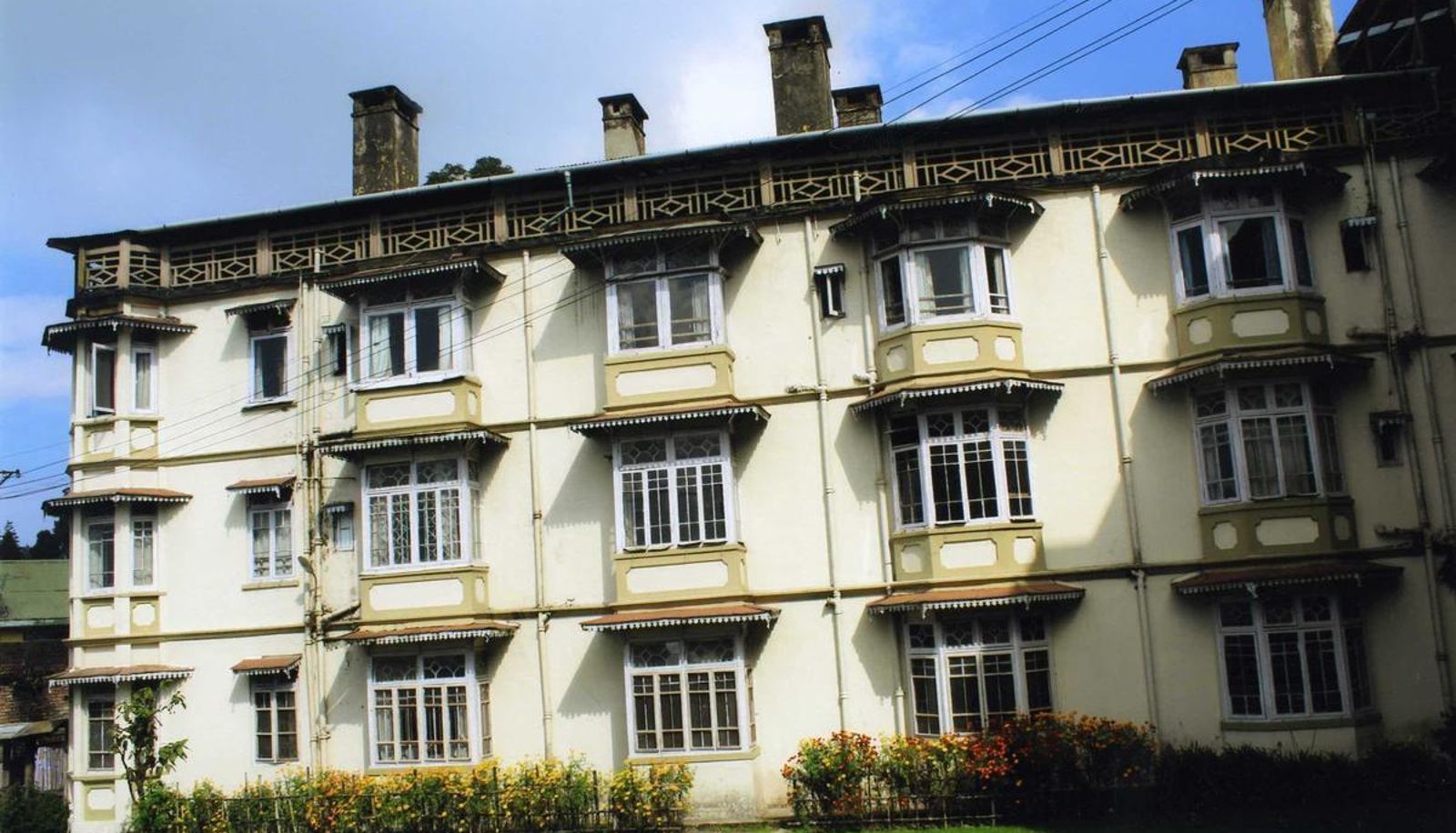 Info - Hotel Pineridge