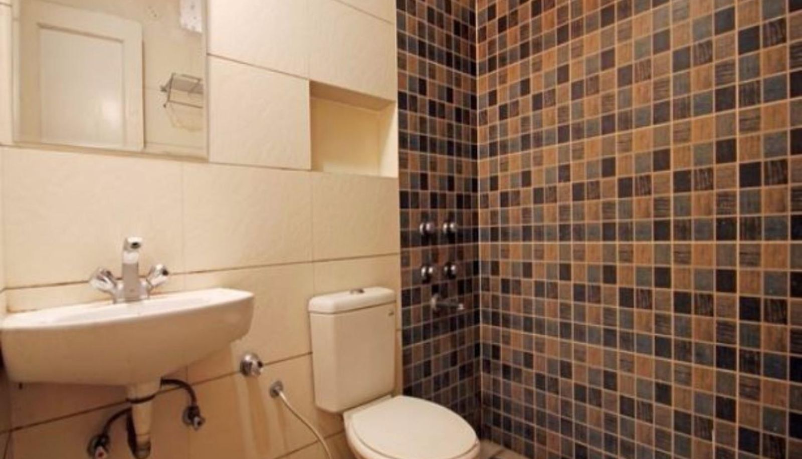 Info - Hotel Samrat