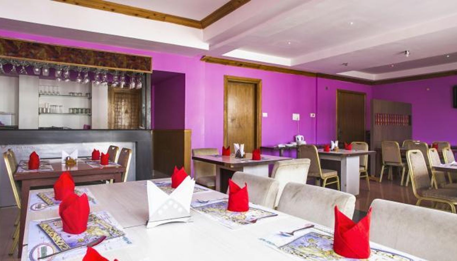 Breakfast room within the restaurant - Hotel Silk Route
