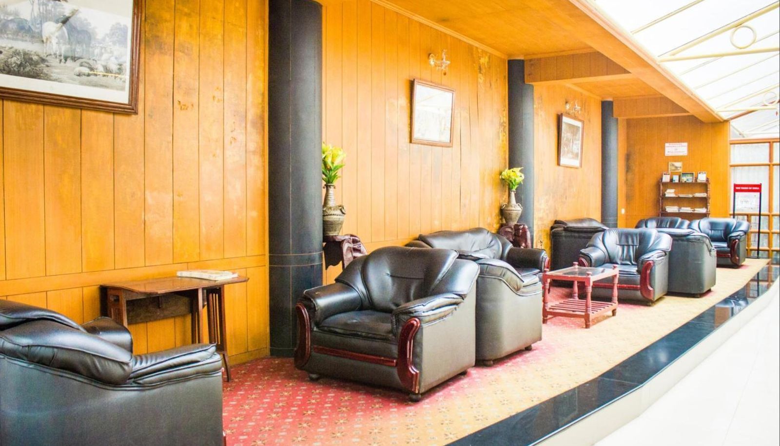 Info - Glanton Manor Hotel