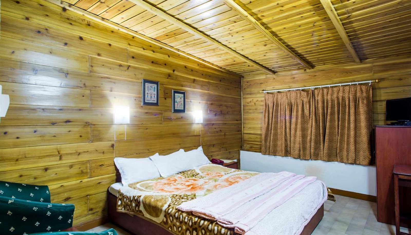 Info - Travellers Inn