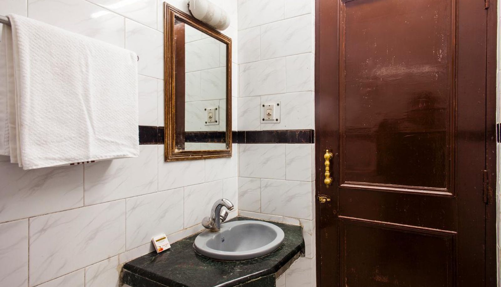 Info - Hotel Sachin International