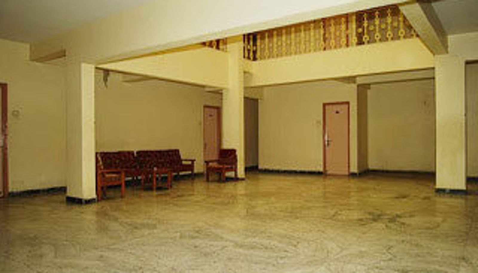 Hall - Hotel kaustubh