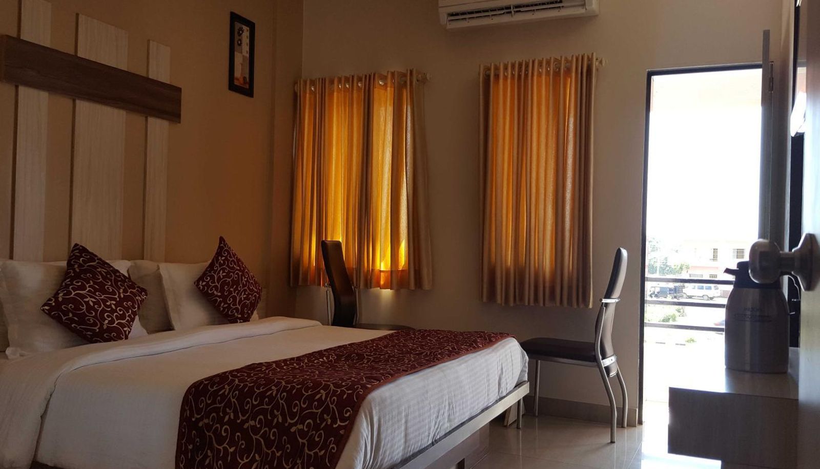 Info - Hotel Shubh Suvidha