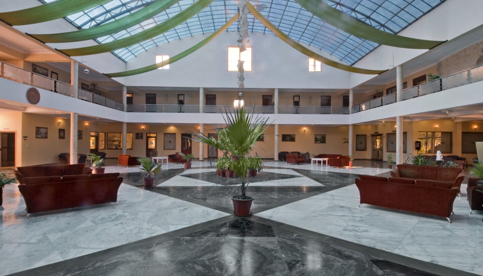 Lobby - Infocity Club & Resort