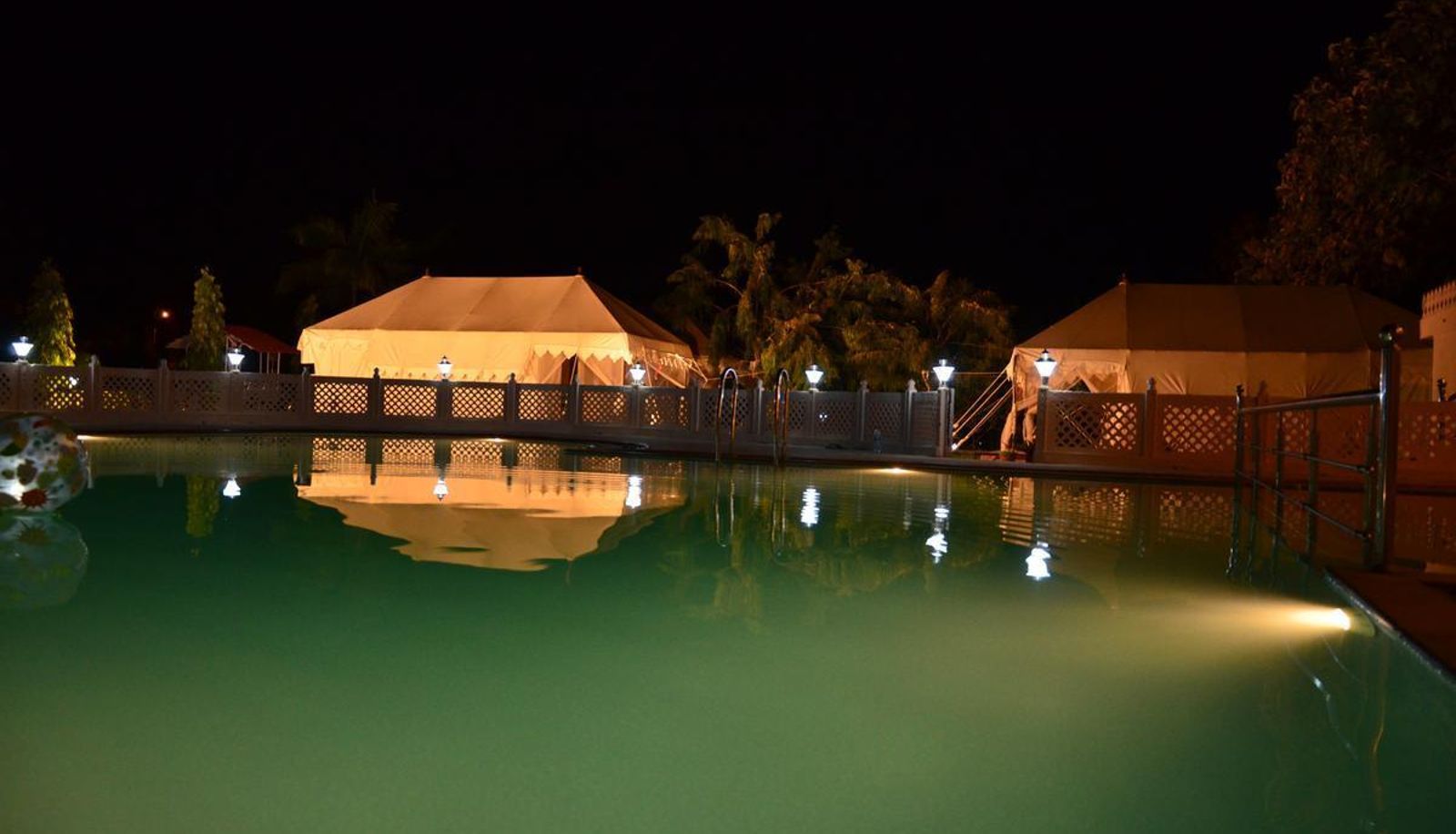 Pool - Hotel Ranthambhore National Resort
