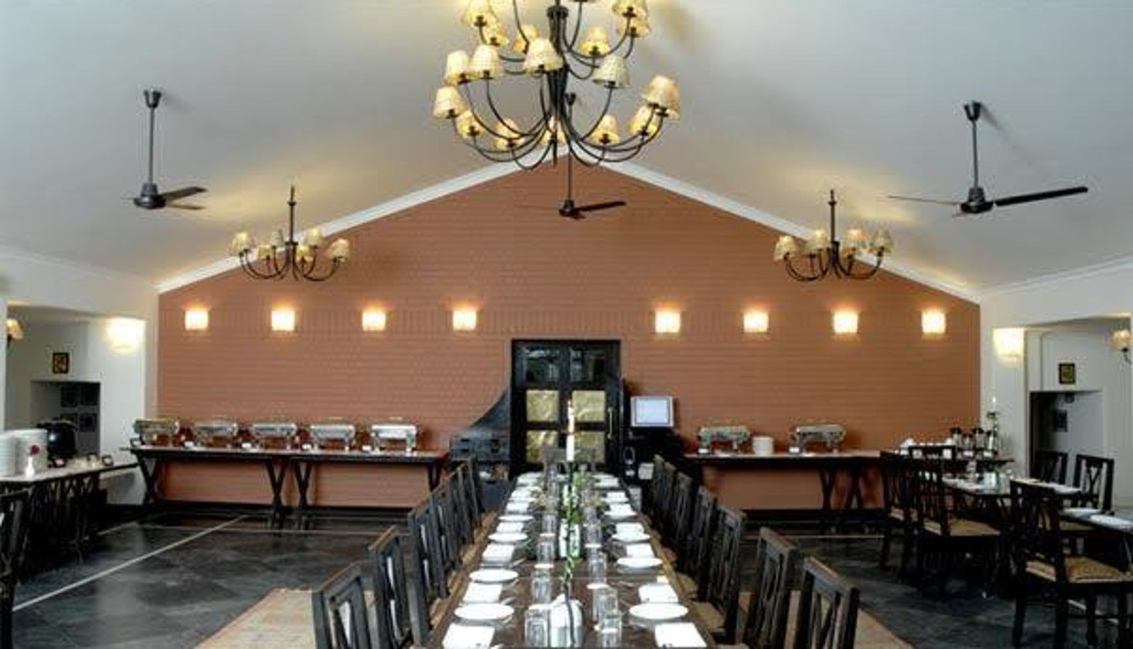 Breakfast room within the restaurant - Country Side Resort