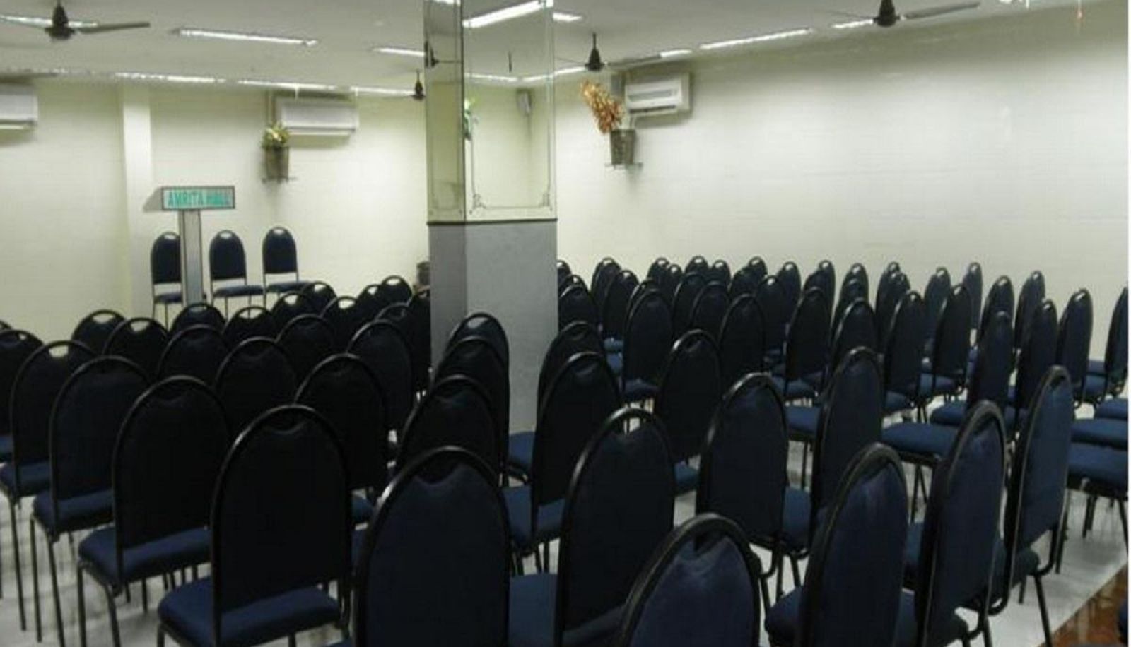 Sala de conferencias - Amrita Inn (Koyambedu)