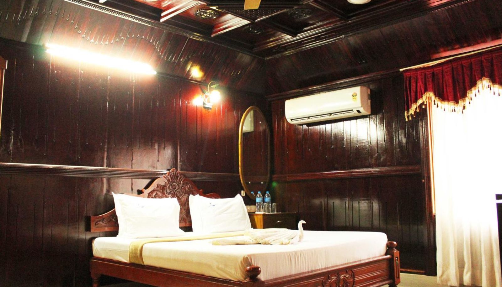 Suite - Black Beach Resort