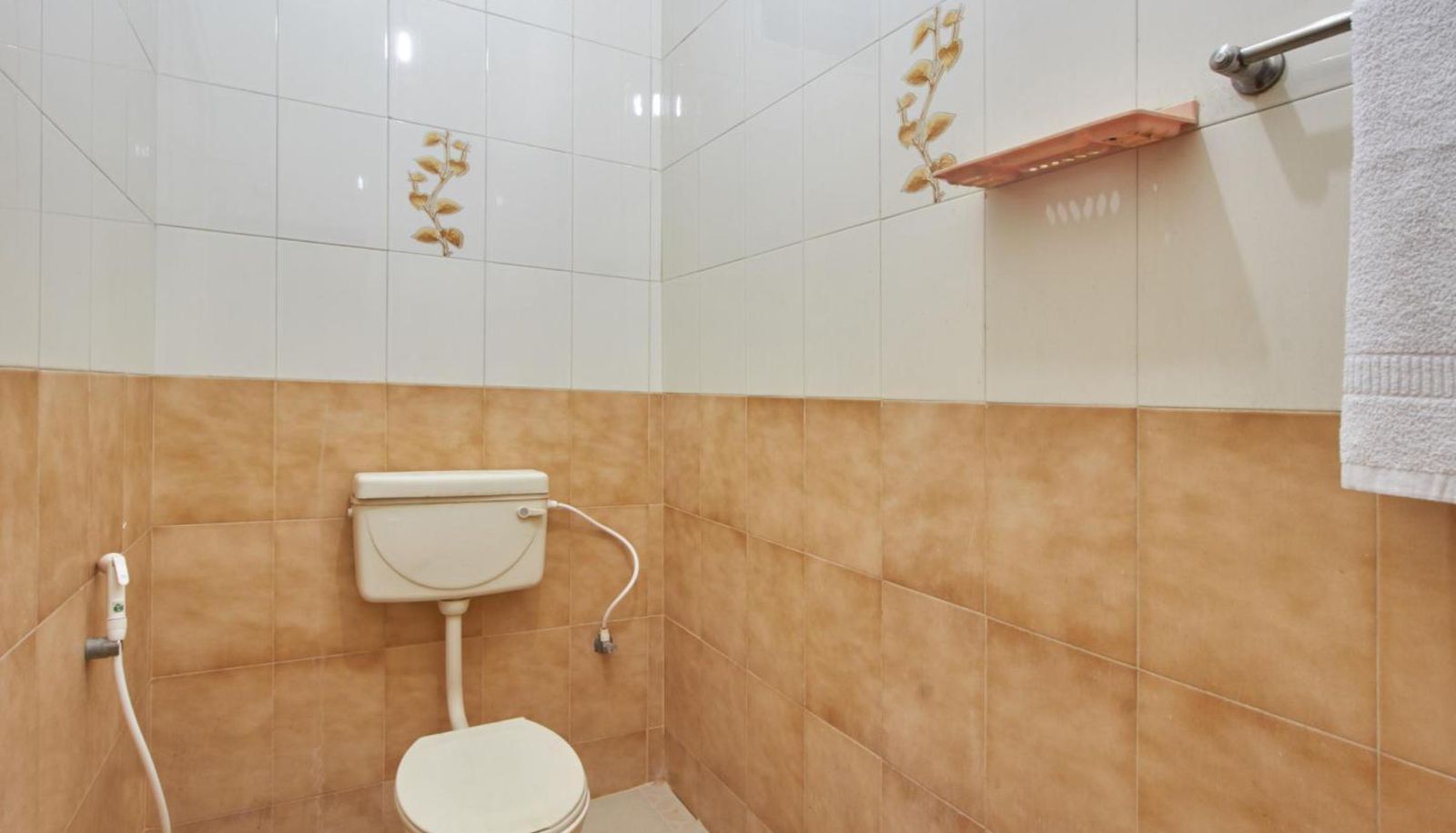 Info - Hotel Senthil Andavar
