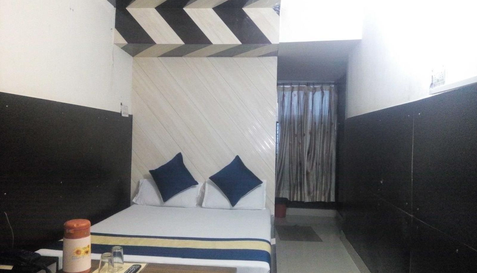 Superior room (double) - Hotel Abhineet Palace