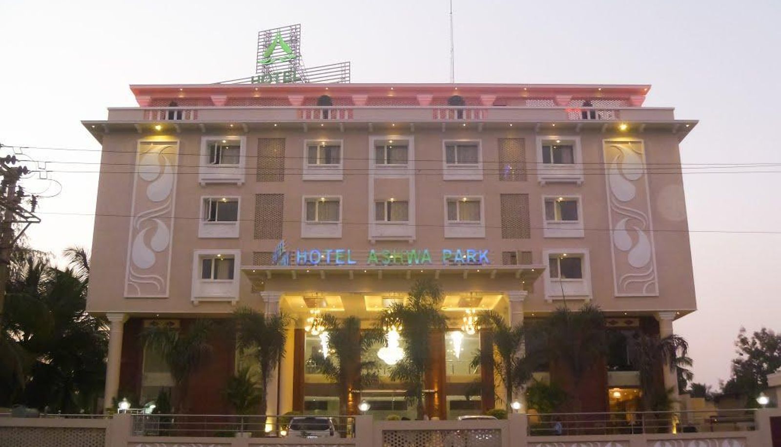 Info - Hotel Ashwa Park