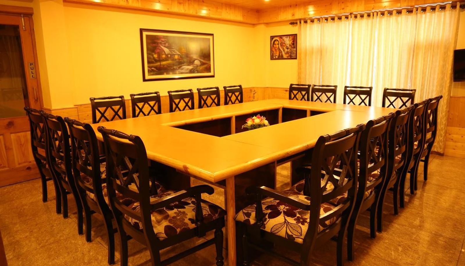 Sala de conferencias - Fog Hills Cottages