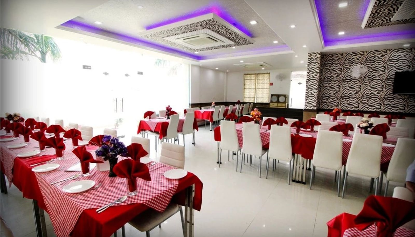 Sala prima colazione all'interno del ristorante - Sunrise Resort