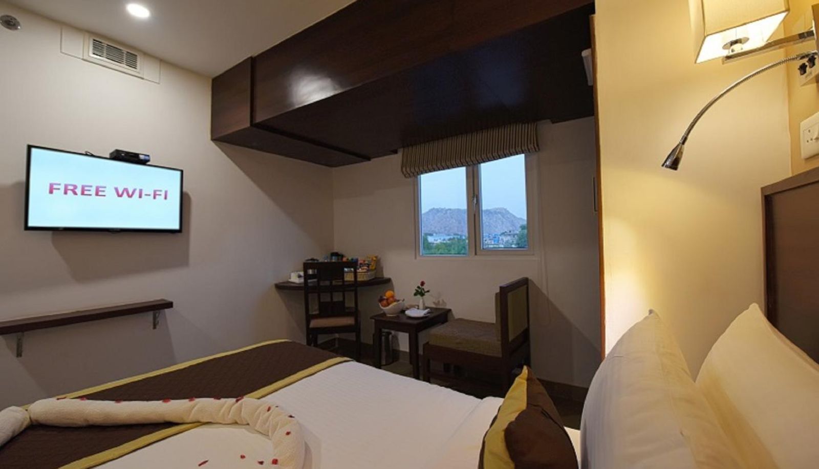 Info - Hotel Gandharva by Peppermint