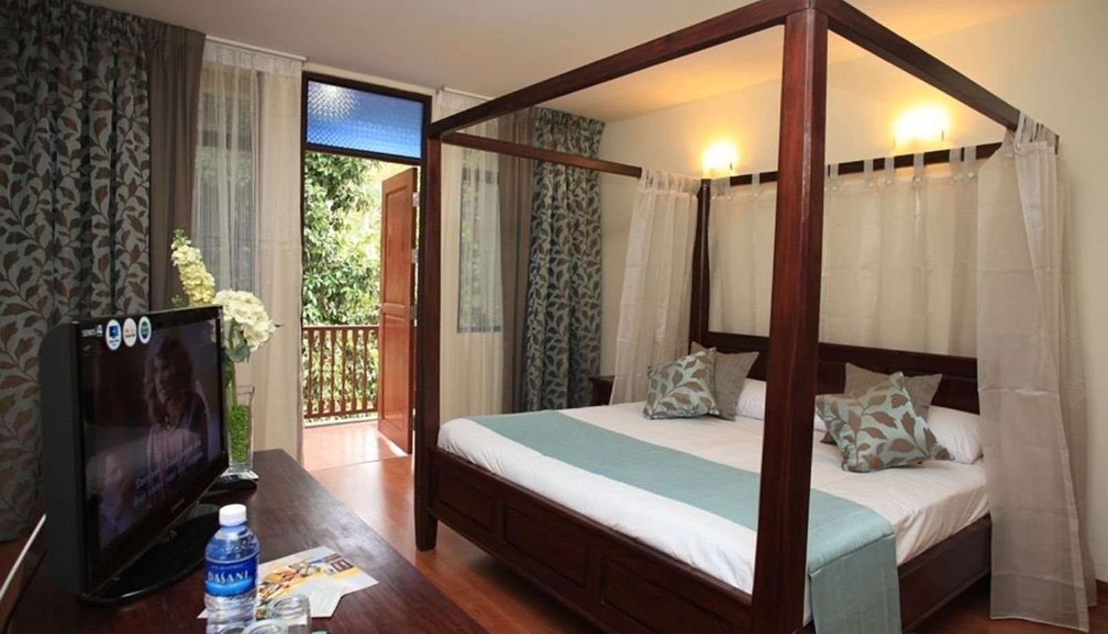 Standard room - ēRYA by SURIA Janda Baik