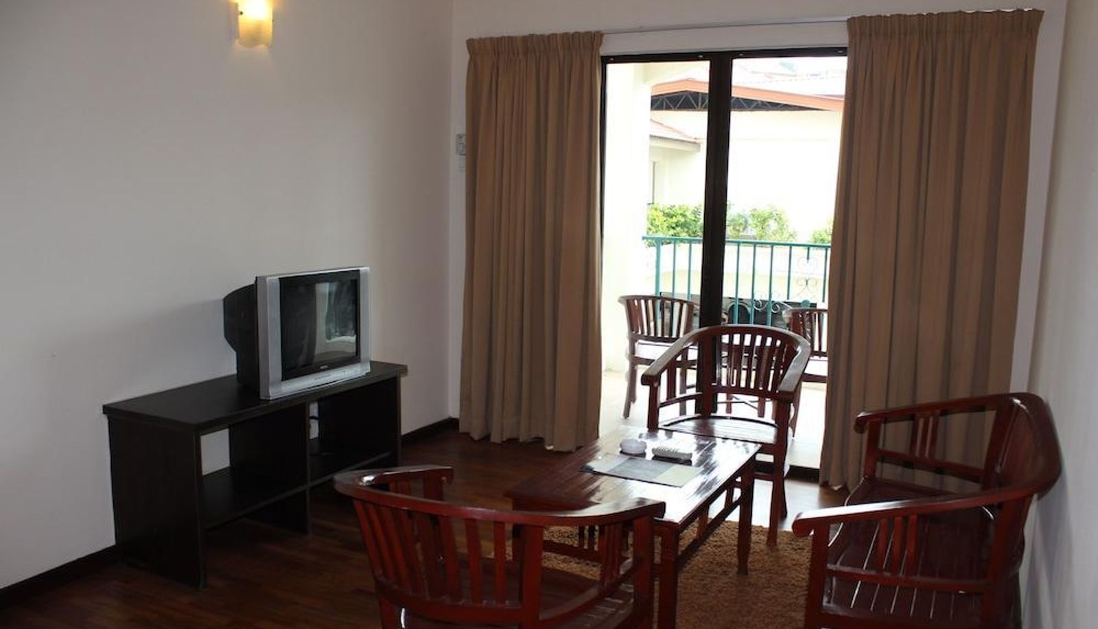 Info - Caribbean Bay Resort - Bukit Gambang Resort City