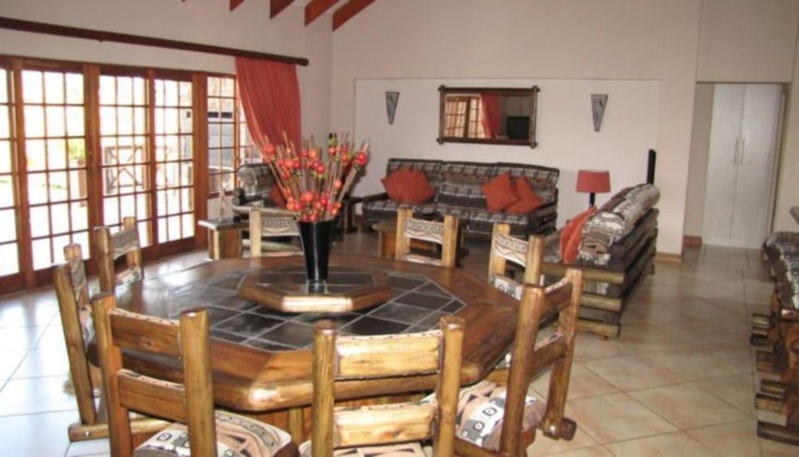 Info - Schneider's Boutique Hotel Guesthouse