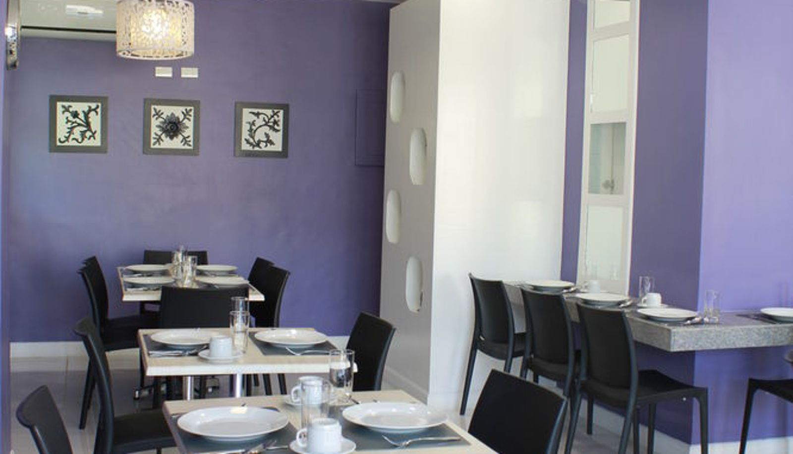 Info - Leez Inn Malate